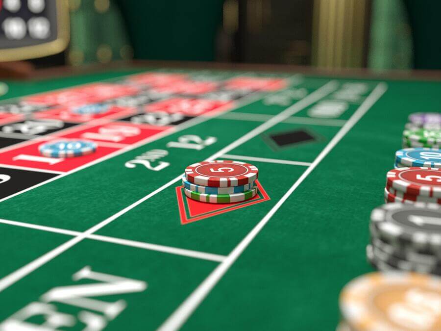 Roulette table