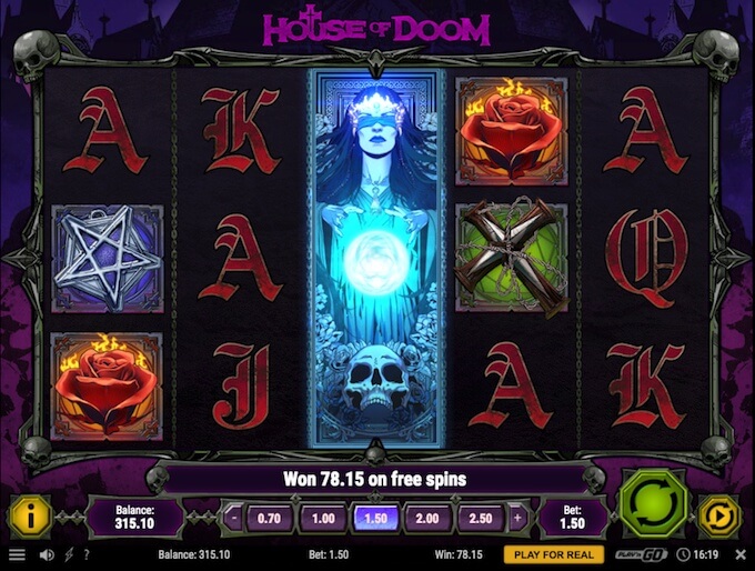 House of Doom slot base game